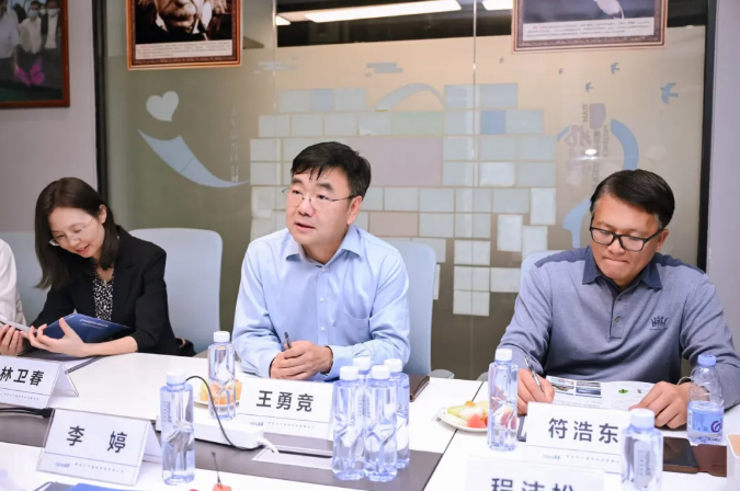 南开校友聚首光子科技 校企联动共话智能视界
